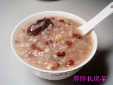 薏仁米红豆粥的做法 薏仁红豆粥 薏米红豆粥的做法,薏米红豆粥怎么做好吃,薏米红豆粥的家常做法
