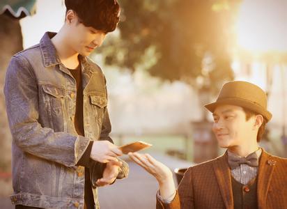 滚石爱情故事 成全 爱情里最重要的事，是努力成全最好的自己