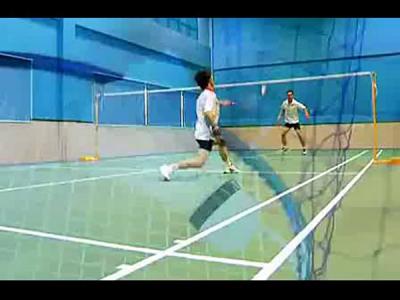 羽毛球战术 怎样进行羽毛球的战术练习