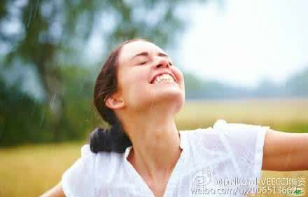 王祖贤复古妆容怎样画 下雨天怎样拯救你的妆容