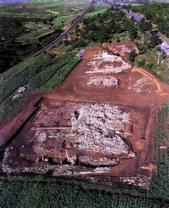 牛河梁女神庙遗址地点 牛河梁女神庙遗址