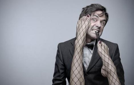 傻男人与坏女人 男人坏女人爱 最令男人心动的五种特坏女人