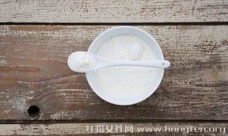 配方奶粉冲调注意事项 日常养生中给宝宝冲奶粉的注意事项