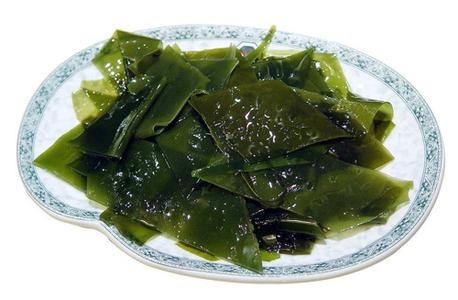 海带的功效与作用 海带的功效与作用 常吃海带有什么好处？吃海带的功效与作用