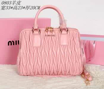 miumiu女包价格 miumiu女包价格 miumiu女包怎么样