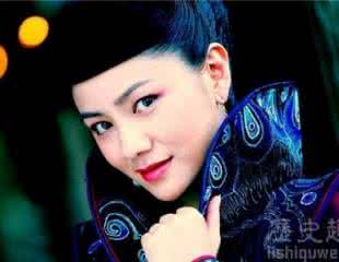 韦小宝2神龙教 原著里神龙教教主夫人苏荃究竟爱不爱韦小宝?