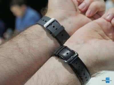 三星手机相册删除还原 三星Gear S2 Classic手表怎么删除相册中的图片?