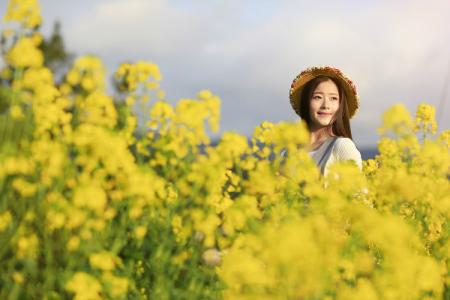 走过春天的田野 怀念那些走过的春天