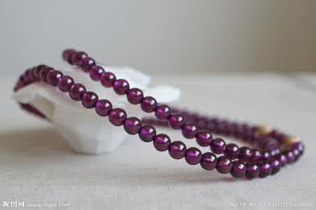 石榴石有机珠宝 石榴石珠宝 石榴石该戴哪只手？嘉琦珠宝告诉您