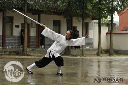 太极剑决斗武士刀 如何练好太极剑 教你剑决的利用方法