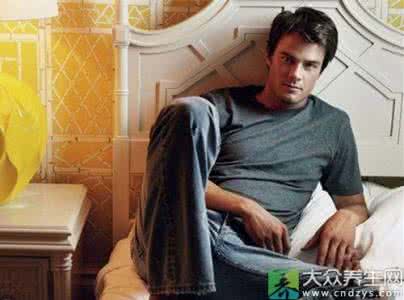 起夜频繁 什么原因 起夜频繁 中年人频繁起夜预示啥