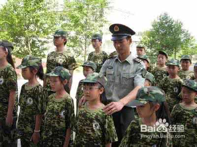 军训女生要带什么东西 军训要带什么