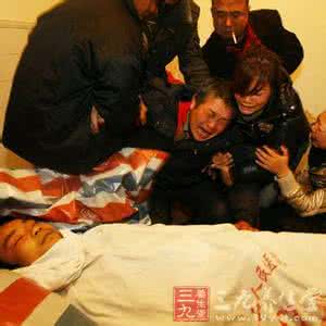 创伤性窒息 踩踏事件伤者多数是创伤性窒息 胸部肋骨骨折