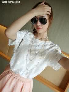 亮片穿衣打扮 亮片单品的穿衣打扮法则