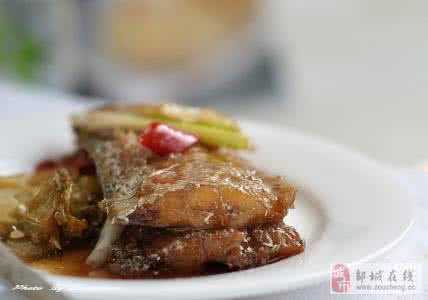 红烧带鱼 泡菜红烧带鱼