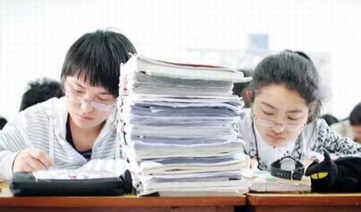 普高考生学考成绩单 成绩平平的高考生临考前没有动力怎么办