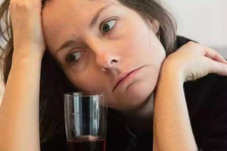 脆弱啊你的名字是女人 你可知女人下面有多脆弱？！女人们别再无知了！！！