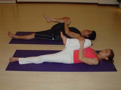 科雯瑜伽养生在家练 瑜伽入门 冬季养生之怎么练养生瑜伽