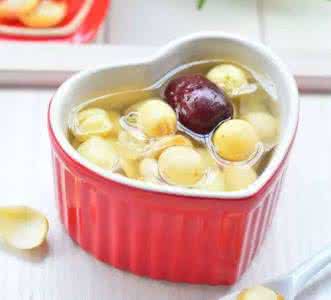 润肺的食物 秋季润肺食物 秋季饮食 秋吃3种食物不仅大补而且润肺防病