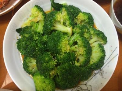 西兰花的做法 西兰花的二种简易做法(附图)*