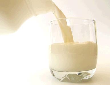 秋季减肥妙方 牛奶清肠减肥妙法