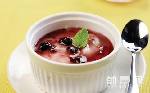 蓝莓山药泥 蓝莓山药泥的做法 吃这一物滋补又美味