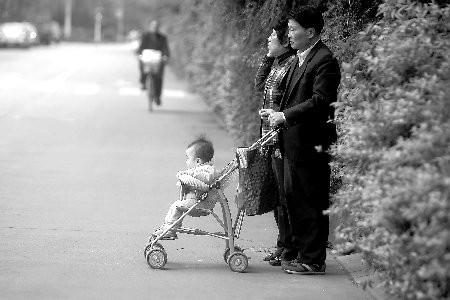 老人 负能量 老人带娃可能有的负能量