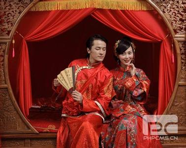 和新婚夫妇交换的经历 新婚夫妇打造最性福“洞房花烛夜”