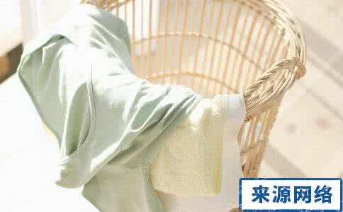 怎么洗衣服不皱 怎样洗衣服不皱,如何叠衣服不皱,衣服皱了怎么办