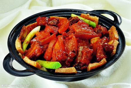 黄焖排骨的做法 【美食视频】黄焖排骨视频的做法
