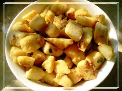 蛋炒馒头 (1)蛋香炒馒头