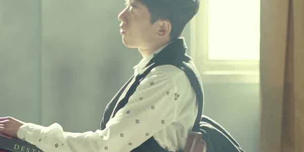 张杰单曲 【因为爱情来得不容易】张杰单曲欣赏