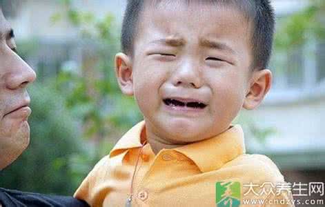 营养不良身体浮肿 能显示宝宝营养不良身体信号