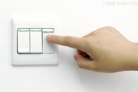 头七晚上开灯还是关灯 开灯？关灯？那种方式更省电？
