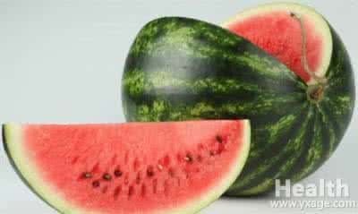 西瓜皮怎么做好吃 夏天西瓜皮怎么吃能防病