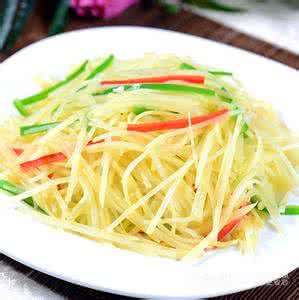 青椒土豆丝怎么炒很脆 青椒土豆丝