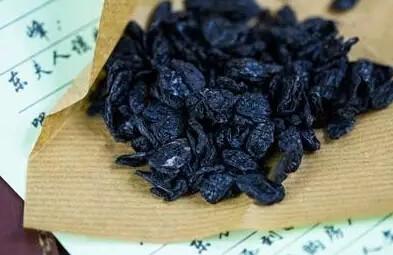 皮肤病一擦灵祖传秘方 祖传秘方:细菌性皮肤病百发百中蛇床苦参液