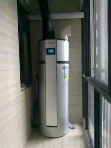 空气能热水器安装图 空气能热水器安装视频 空气能热水器不可忽略的安装小技巧