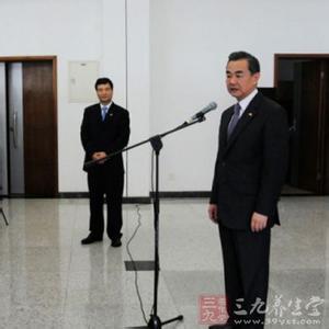 王毅回应抗美援朝 王毅会见第3批援塞固定实验室检测队
