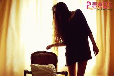 新婚少妇劈腿上司 离了婚和上司浪漫恋爱却惨淡收场