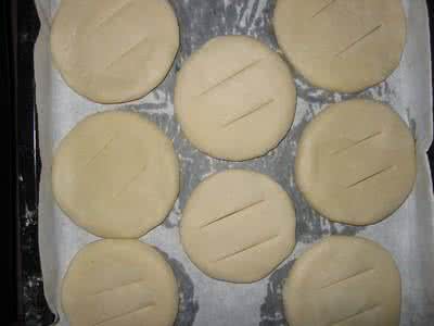 简单制作老婆饼 老婆饼制作