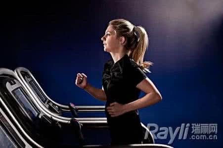 睡梦中惊醒是怎么回事 减肥好方法 晚上做这事睡梦中也能减肥