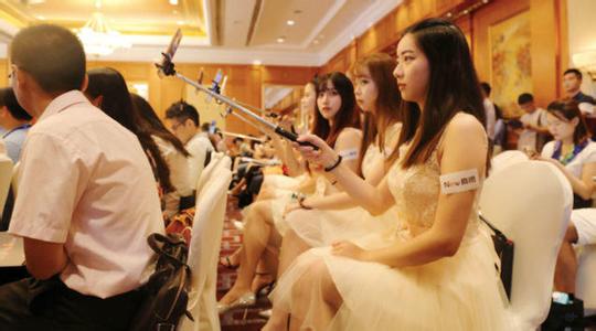 文胸 干货 | 胸型对号入座 选购文胸不再愁~