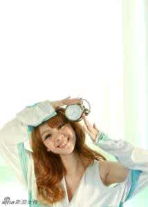 勾人的眼神怎样练就 闷骚女更勾人 4招练就闷骚女