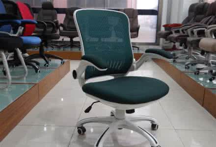 二手笔记本电脑出售 二手笔记本电脑购买 如何挑选电脑椅