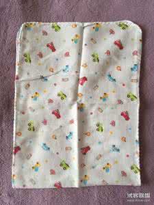 婴儿浴巾什么材质好 浴巾材质 婴儿浴巾用哪种材质好 小编为你揭晓