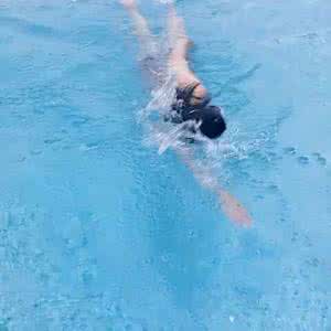 游泳姿势不正确 游泳姿势 这些游泳姿势你会吗