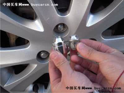 中国人根本不需要买房 车上鸡肋配置？原来这些根本不需要！