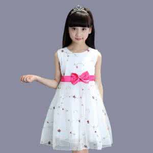 垃圾袋做的公主裙 美美哒的公主裙!