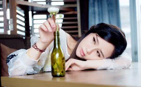 情感 心语微博 轻轻地放你的心在我的心上【情感美文】